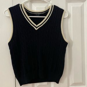 Small navy blue Brandy Melville sweater vest
